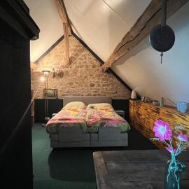 The Place to Be, hotel em Lormes