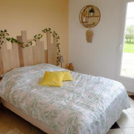 Chambre indépendante entre mer et marais du littoral, Salle de bain et WC privatifs , kitchenette et terrasse partagées