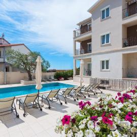 Apartments Villa Nina 2