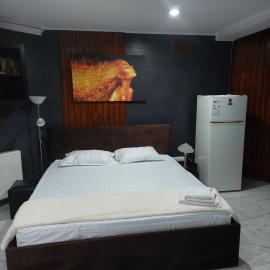 Alex, hotel in Călimăneşti