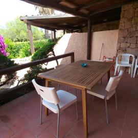 Casa di Giò - Bilocale con giardino: Porto Pollo'da bir otel