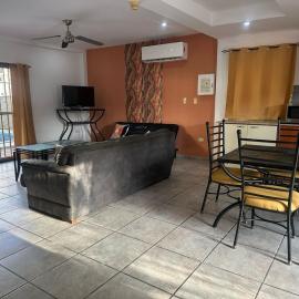 Appartement spacieux à quelques pas de la plage Casa el Pozo, hotel i El Agua