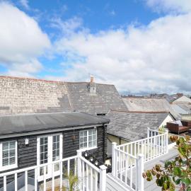 Stone's Throw Cottage