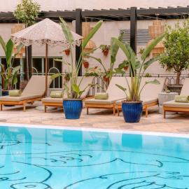 Only YOU Hotel Sevilla، فندق في إشبيلية