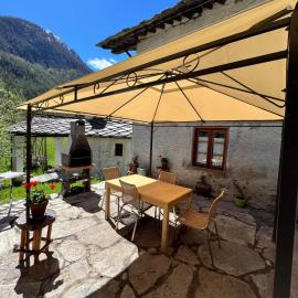 Lu Biulè Ca' d'Aldo, hotel in Groscavallo
