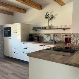 Haus Mariechen Whg 1 - 5-Sterne-DTV-Klassifizierung nahe Silbersee mit Balkon & Sauna, Freibad fußläufig, Hotel in Frielendorf