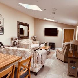 The Forge, Newly Converted Barn, hotel in Carnforth