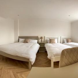 Guest Rooms at Walton Hall Farm, hotel in Stanford-le-Hope