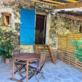 Mas de Chalvagne, hotell sihtkohas Val-de-Chalvagne