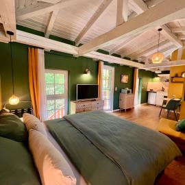 Appartements am historischen Bahnhof in Fehrbellin Check in mit Schlüsselbox, hótel í Fehrbellin