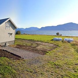 Gamlemgarden by Norgesbooking - house by the sea, hotel en Longva