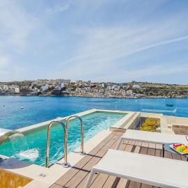 House of Luxury with Pool by Solea
