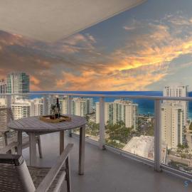 High-Floor with Stunning Views-Luxury Condo - Pools
