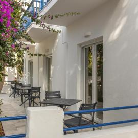 Pension Piertzovani, viešbutis mieste Parikia