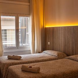 CozyCatalonia - Suite Apartment at Can Setmanes Central Blanes