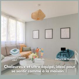 L'Escapade Stadium - T4 familial climatisé, hôtel à Décines-Charpieu