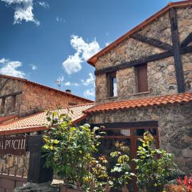 Casa Mama Puchi, hotel v mestu Cercedilla