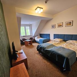 Cisów में, होटल Pensjonat Leśny Dworek SPA & Garden Uzdrowisko wśród Natury