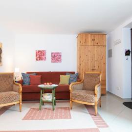 Ostlandstraße 1 Strandwohnung, Hotel in Kellenhusen (Ostsee)