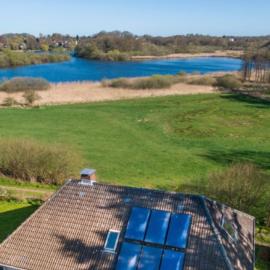 Ruhige Wohnung im Haus am See