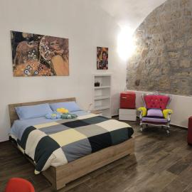 Appia Apartment - Camera Fiorellino