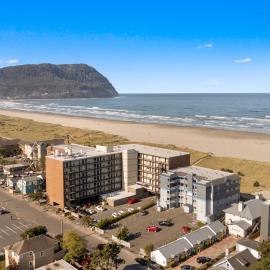 Sand and Sea Condos, hotel di Seaside