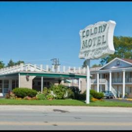 Viesnīca Colony Motel pilsētā Brookfield
