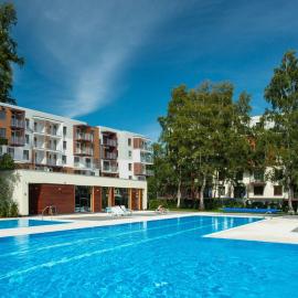 APARTAMENT Z BASENEM (OS. POLANKI)