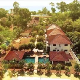 ROOM 1 at CET Resort with Pool, Padel, Tennis, готель у місті Клаенґ