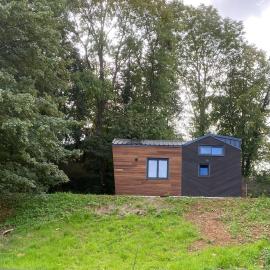 Tiny house des cyclamens St André sur Orne, hotel en Saint-André-sur-Orne
