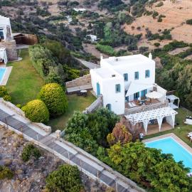 Heliades Villas, hotelli kohteessa Gávrio