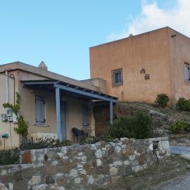 Attik Residencies, hôtel à Livadi