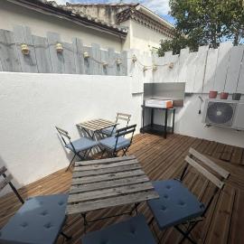 Superbe RDC terrasse centre ville clim wifi