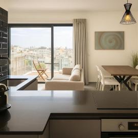 The Executive Suite in Florentine, Mamad & Balcony