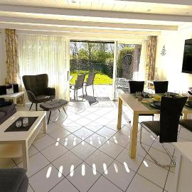 Bulgenshuus Bensersiel, hotel en Esens