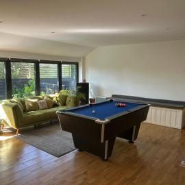 Crossing Retreat - POOL table, PROJECTOR, BARN