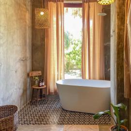 Baia Nest Villa LAMADANG Suite within Self-Service Villa Near the Beach, Pet Friendly with a Fee โรงแรมในGubat