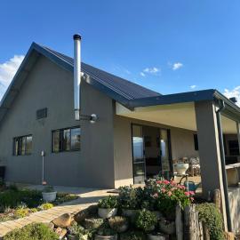Nguni Cottage، فندق في هيمفيل