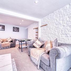 The Stylish Gem of Bath - Sleeps 10