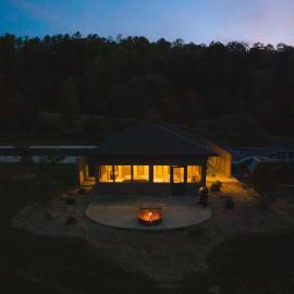 Rockhouse - by The Chalets