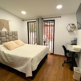 Apartamentos con Terraza Privada BBQ o Hamaca Vista panoramica, Cerca al Cable y Zona Rosa, hotel a Manizales