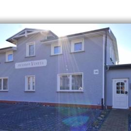 Hotel Pension Vineta Rügen – hotel w mieście Baabe