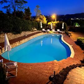 Villa Alida with pool Piemonte, hotell sihtkohas Acqui Terme