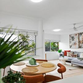 Cairns Tropical Bliss Swim in Swim out Apartment