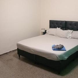 lopez480 habitaciones, Hotel in Barraquero