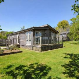 19 Meadow Retreat