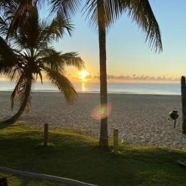 Refúgio a 100m da Praia Conforto e Lazer Completo, hotel en Prado