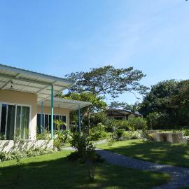 Casitas Vista Verde