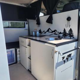 Furgoneta camper، فندق في أريثيفي
