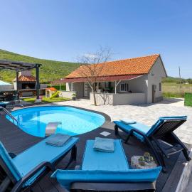Gorgeous Home In Kricke
